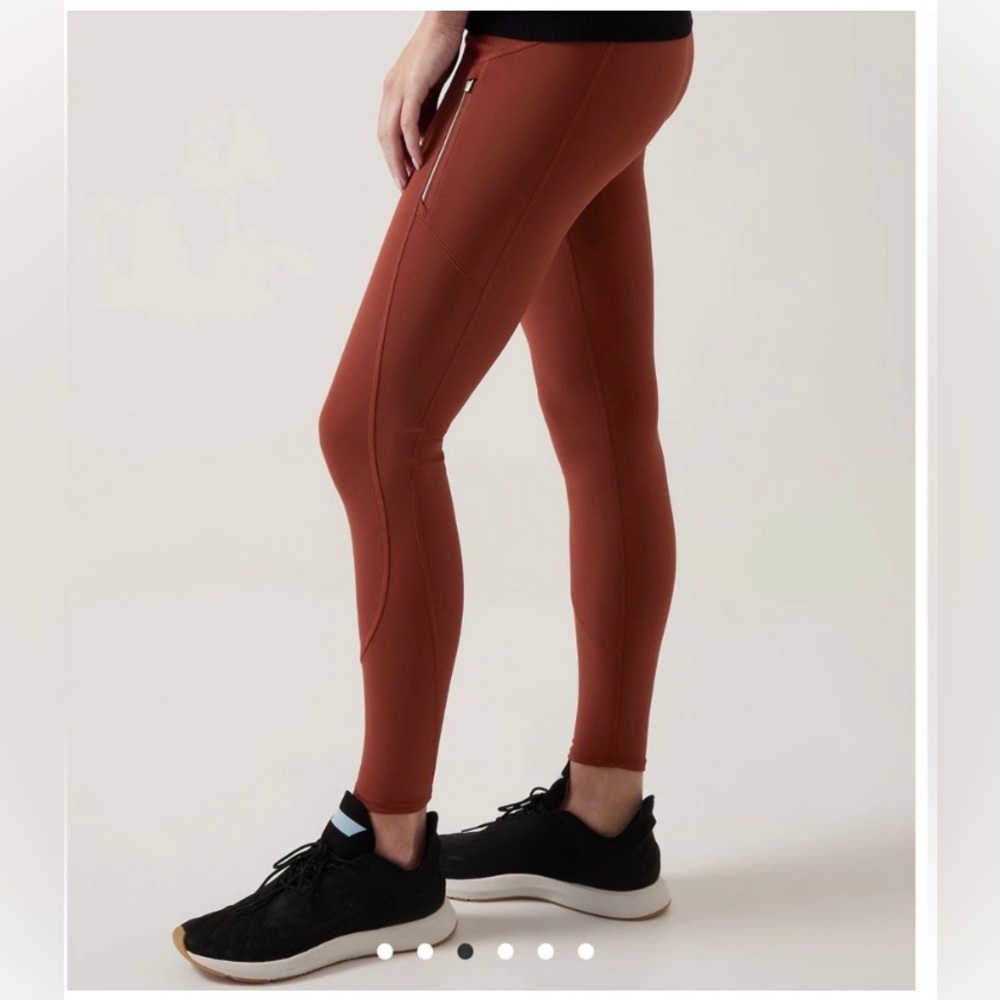 Athleta Rainer Tight - Picture 2 of 5
